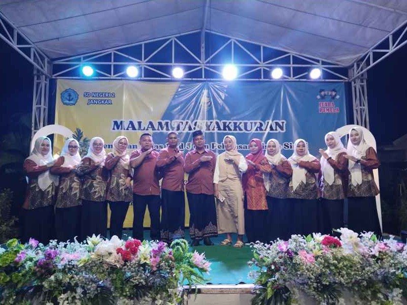 TASYAKKURAN PELEPASAN SISWA DAN SISWI KELAS 6 SD NEGERI 2 JANGKAR